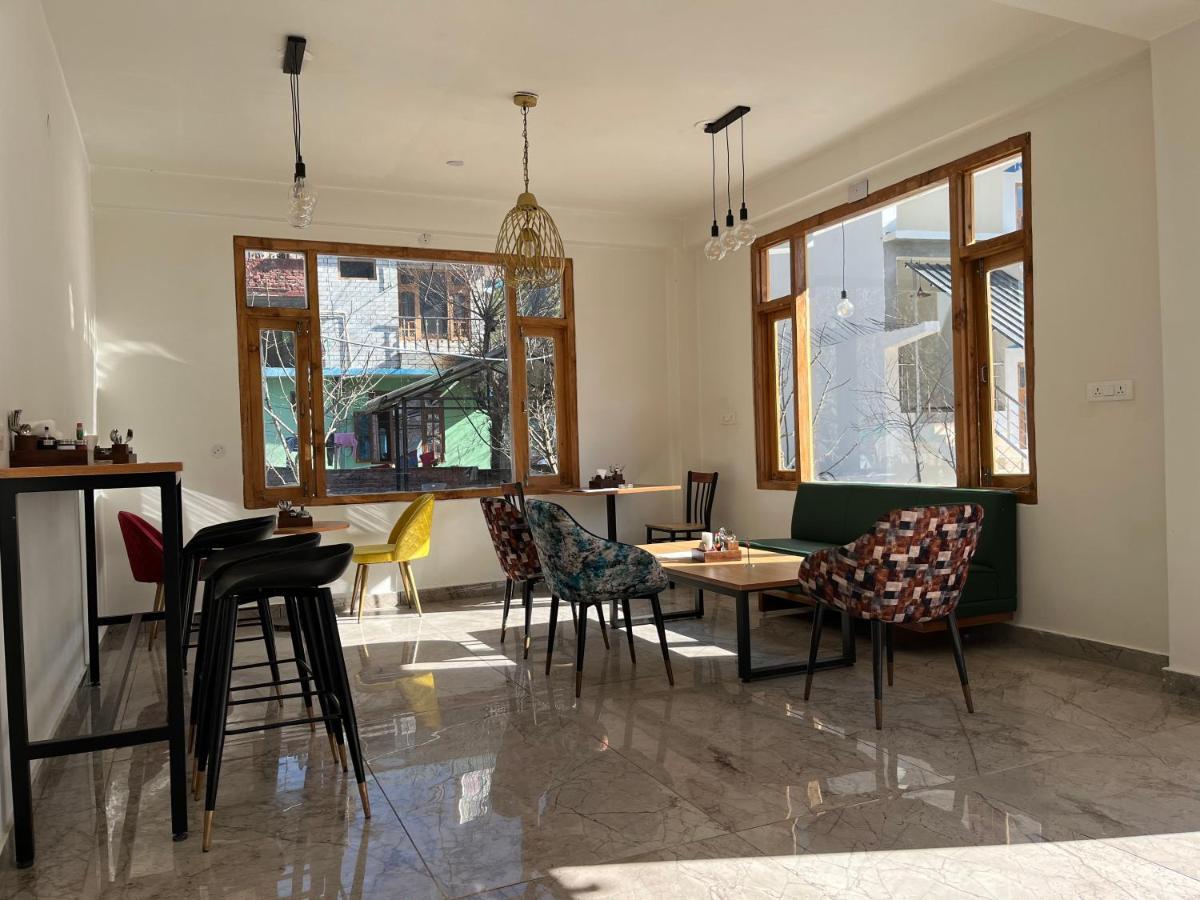 Hotel Adinova Kasol Ngoại thất bức ảnh