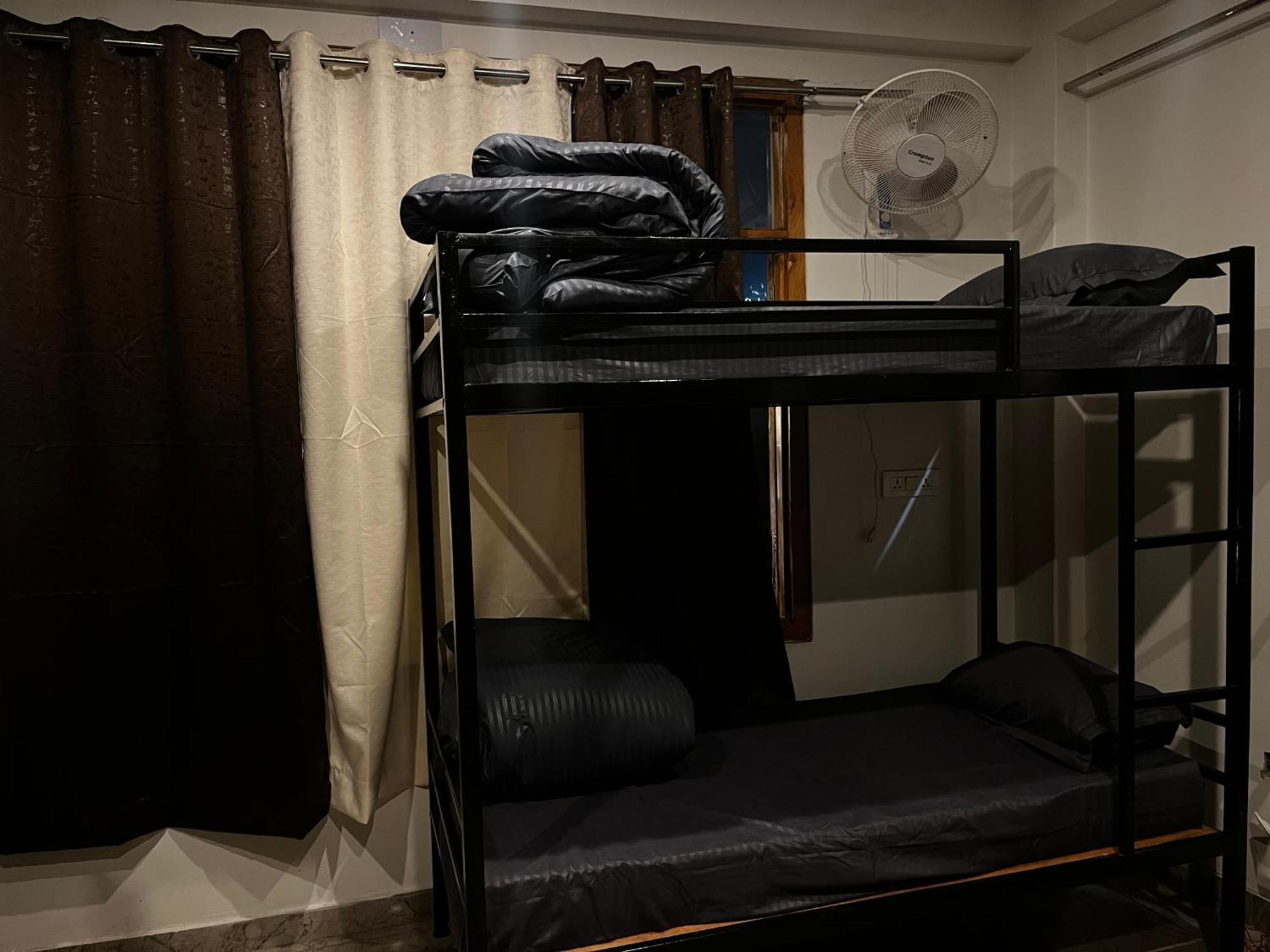 Hotel Adinova Kasol Ngoại thất bức ảnh