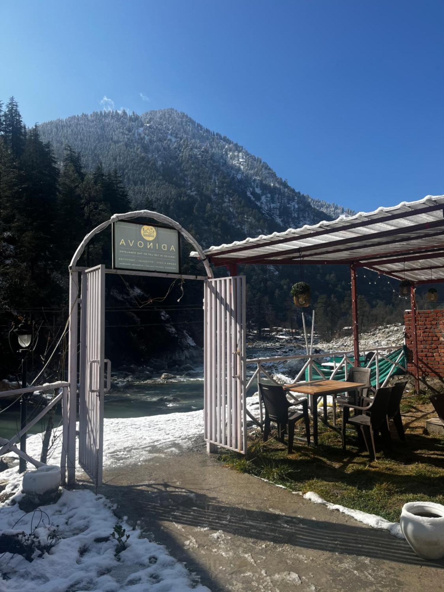 Hotel Adinova Kasol Ngoại thất bức ảnh