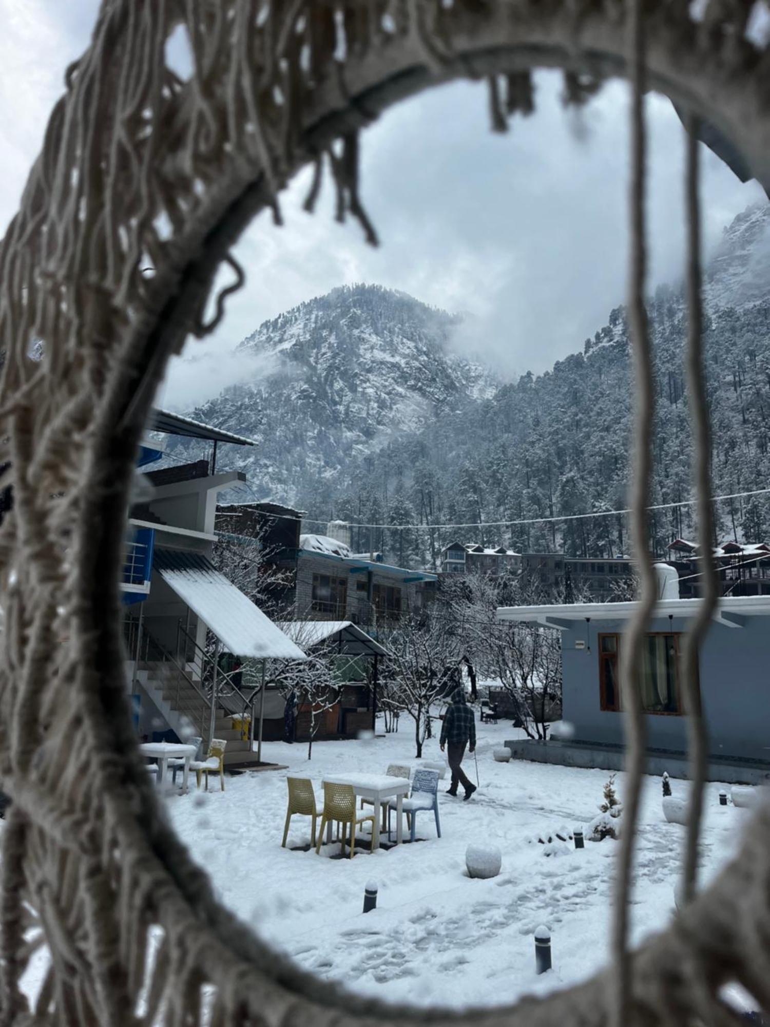 Hotel Adinova Kasol Ngoại thất bức ảnh