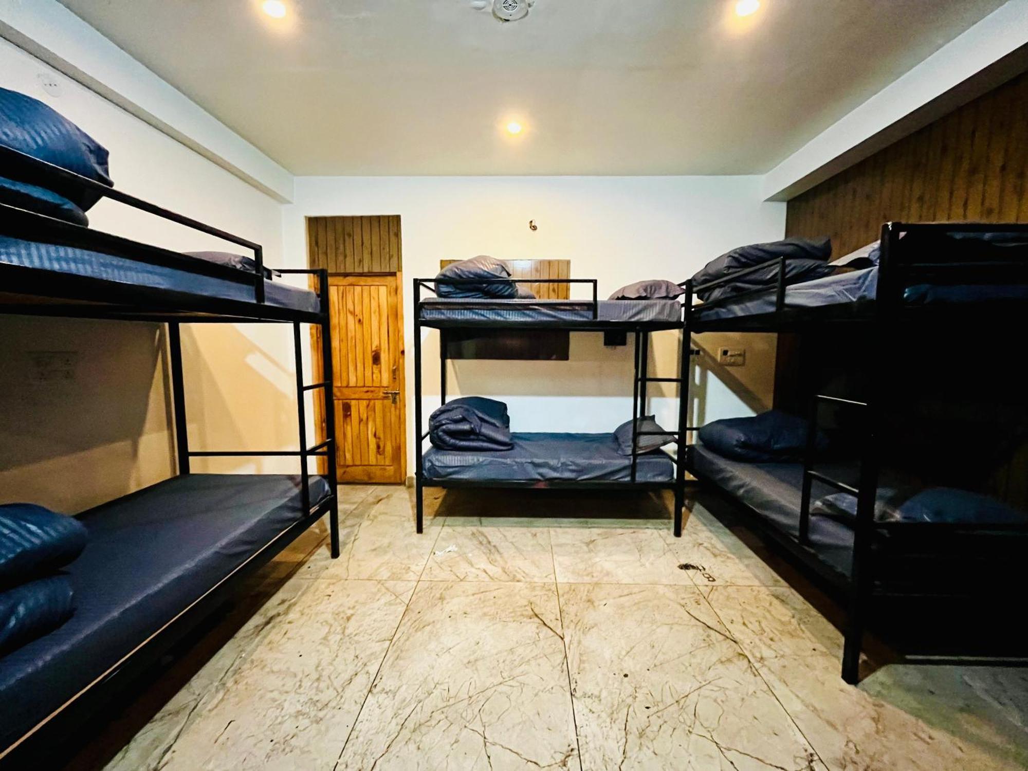 Hotel Adinova Kasol Ngoại thất bức ảnh